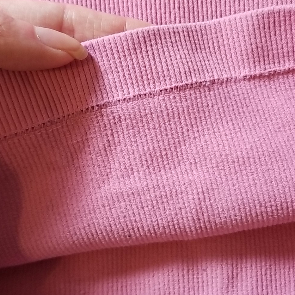 2/$10 Tank Top Bundle - Picture 6 of 7